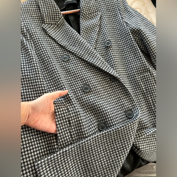 Zara basic size S blazer - Picture 6 of 9